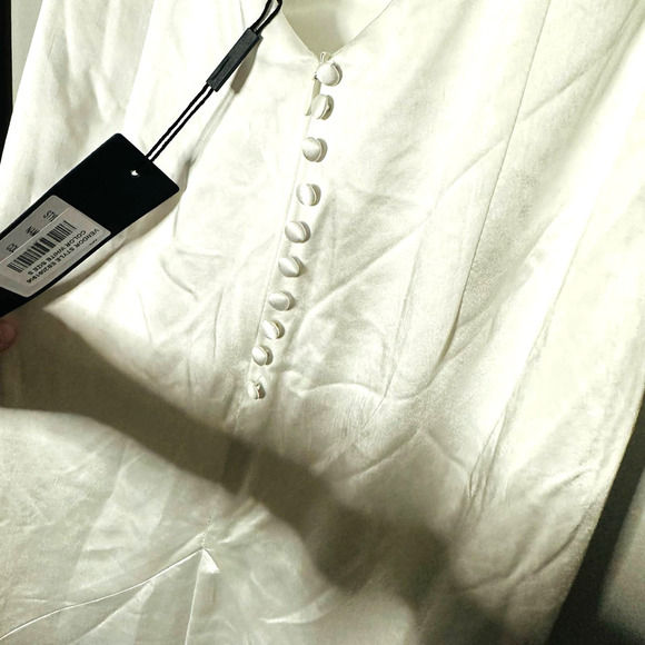 NWT Elliat Aisle Satin White Wedding Bride Slip Cowl Neck Maxi Dress Size Small - Picture 12 of 16